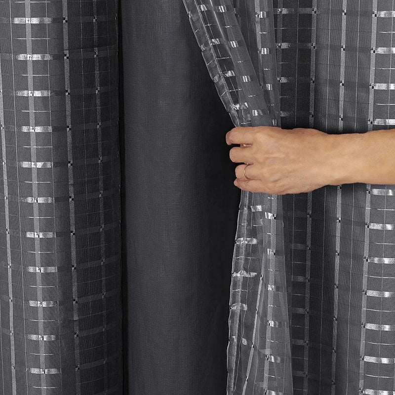 Cortina Blackout Com Voil Xadrez Corta Luz 2,00 m x 1,40 m.