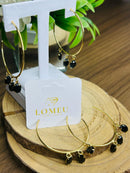 Brinco Argola com 3 Pedras Pretas Banhado a Ouro 18k