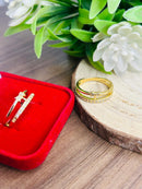 Anel 2 Aros com Laço Cravejado de Pedras Banhado a Ouro 18k