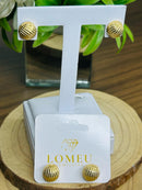 Brinco Botão Pontilhado Banhado a Ouro 18k