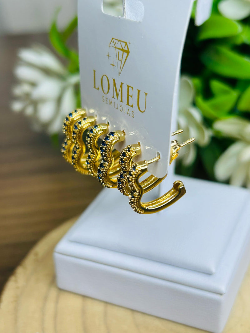 Trio Brincos Argolinha Coração com Zircônia Azul Banhado em Ouro 18k