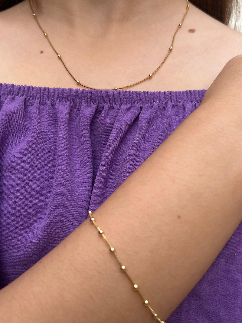 Conjunto Veneziana Bolinhas Banhado em Ouro 18k