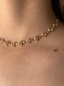 Colar Choker Banhado a Ouro 18k com Corações em Cristal