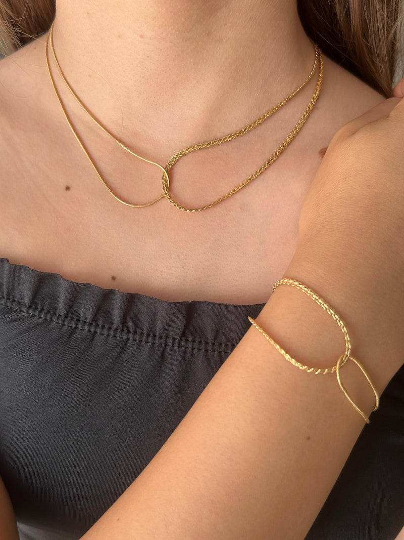 Colar gargantilha Elo Duplo Infinito Banhado a Ouro 18k