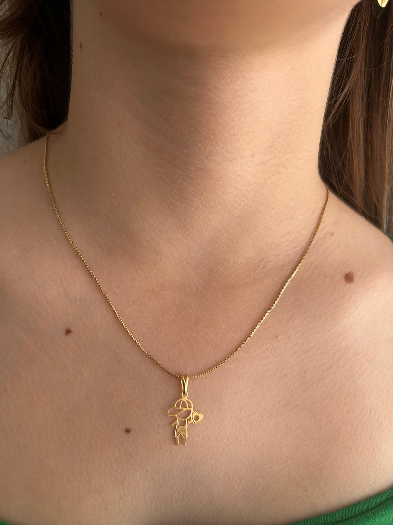 Corrente com Pingente Menino Feliz Banhado a Ouro 18k