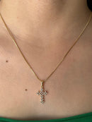 Corrente com Pingente Cruz Cravejado de Pedras Banhado a Ouro 18k