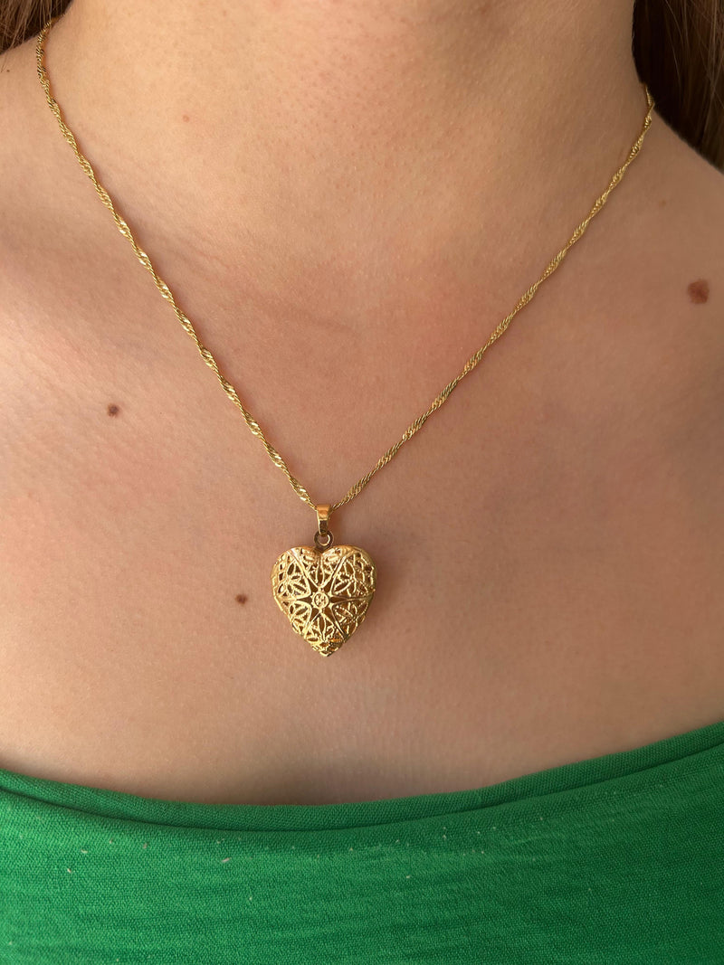 Corrente Coração Relicário Banhado a Ouro 18K