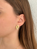 Brinco Lua Lisa Banhado a Ouro 18k