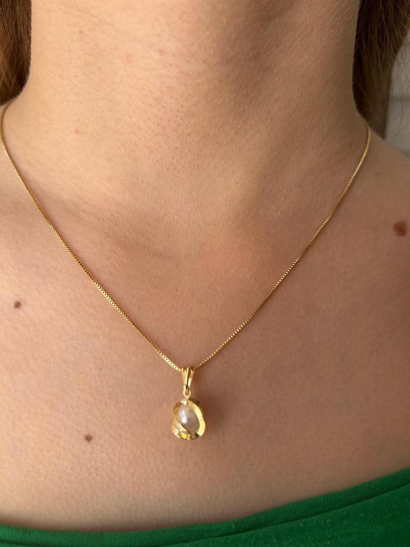 Corrente Pingente Perola Aramado Banhado a Ouro 18k