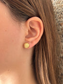 Brinco Botão Pontilhado Banhado a Ouro 18k