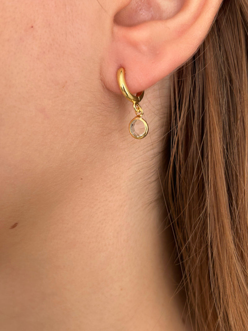 Brinco Argolinha Ponto de Luz Banhado a Ouro 18K