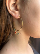 Brinco Argola com 3 Pedras Coloridas Banhado a Ouro 18k