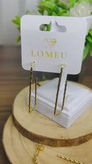 Brinco Argola Retangular Retorcida Banhada a Ouro 18k