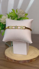 Bracelete Trio de Pedras Design Sofisticado Folheado