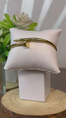 Bracelete Prego Inspiração Folheado